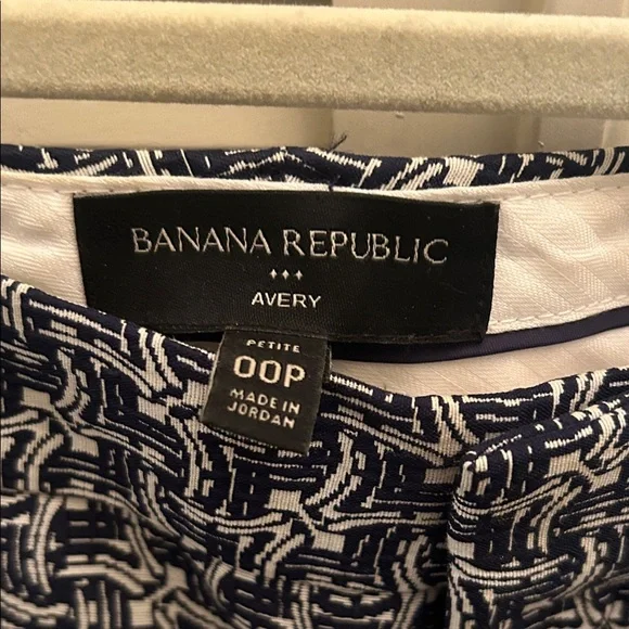 Banana Republic Navy and White Avery Cropped Pants - Picture 3 of 3
